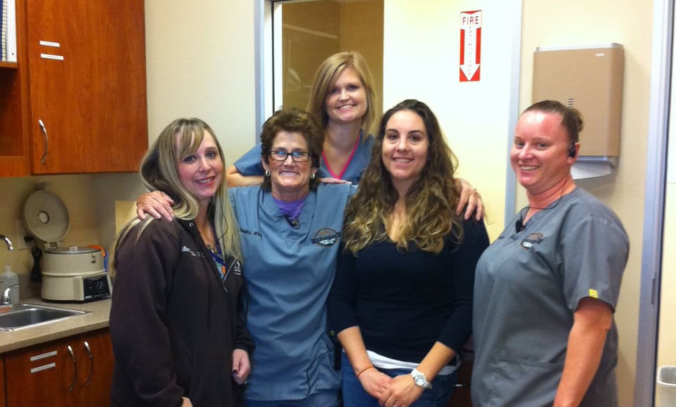 Celebrate RRVH’s Vet Tech Rockstars!